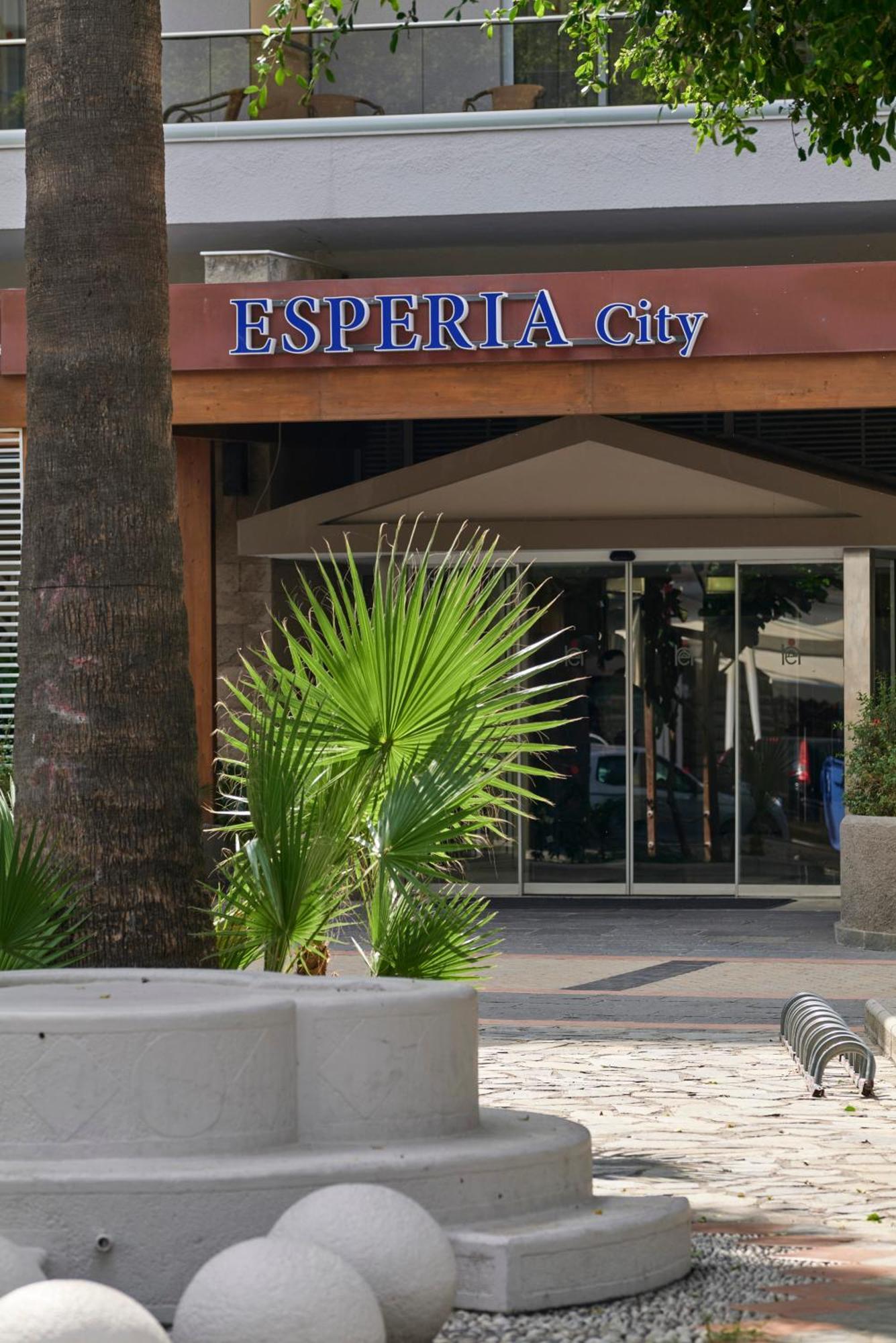 Esperia Hotel 3*